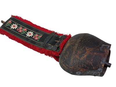 Lot 37 - SWISS COW BELLS
