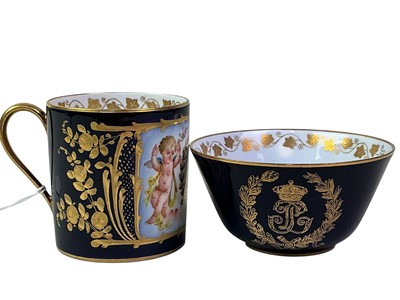 Lot 59 - SEVRES PART TEA SERVICE