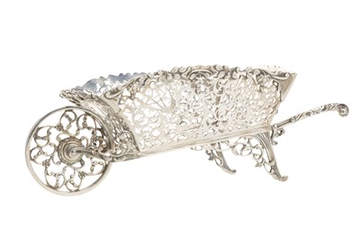 Lot 1102 - EDWARDIAN NOVELTY SILVER WHEELBARROW