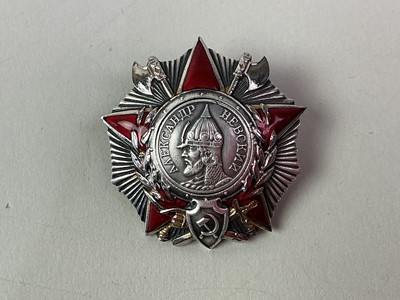 Lot 89 - SOVIET ORDER OF ALEXANDER NEVSKY MEDAL