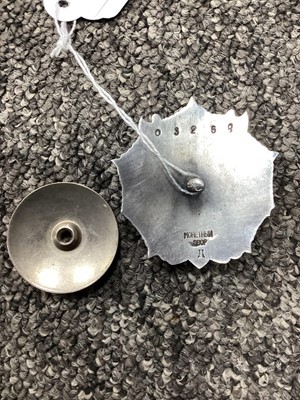 Lot 89 - SOVIET ORDER OF ALEXANDER NEVSKY MEDAL