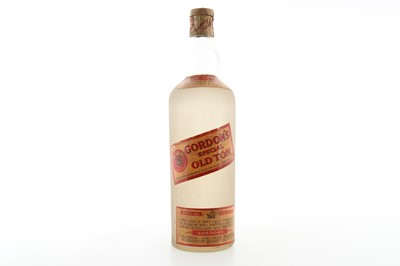 Lot 286 - GORDON'S SPECIAL OLD TOM GIN