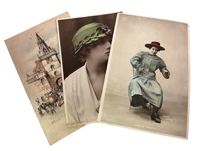 Lot 74 - COLLECTION OF VINTAGE POSTCARDS