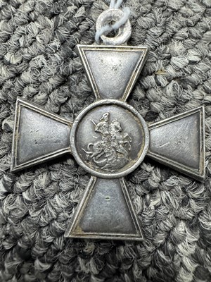 Lot 97 - RUSSIAN IMPERIAL CROSS OF ST. GEORGE MEDAL
