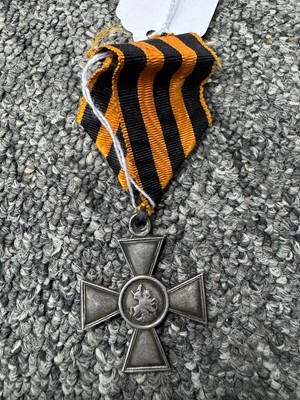 Lot 98 - RUSSIAN IMPERIAL CROSS OF ST. GEORGE MEDAL