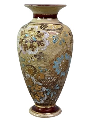 Lot 31 - GROUP OF STUDIO POTTERY