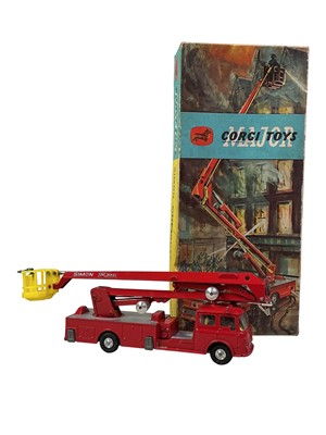 Lot 265 - THREE DIECAST MODEL VEHICLES