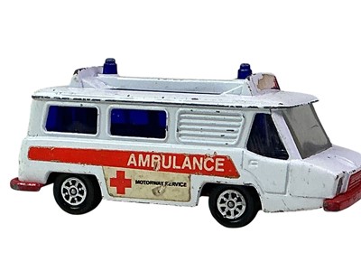 Lot 266 - LARGE GROUP OF DIECAST MODEL VEHICLES