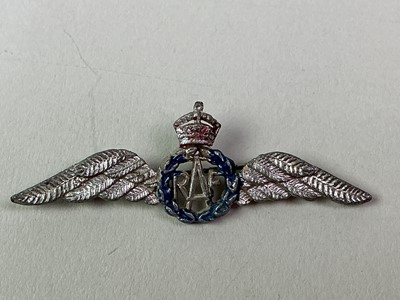 Lot 121 - COLLECTION OF SWEETHEART BROOCHES