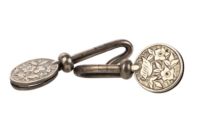 Lot 1127 - PAIR OF EDWARDIAN SILVER NAPKIN HOLDERS