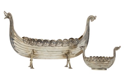 Lot 1133 - SCANDINAVIAN SILVER VIKING BOAT