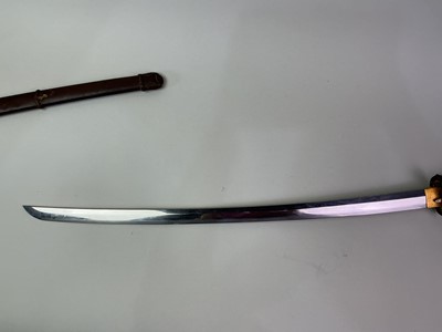 Lot 163 - WWII JAPANESE SHIN GUNTO OFFICERS SWORD