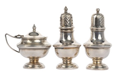 Lot 1136 - ELIZABETH II SILVER CRUET SET