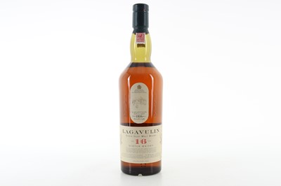 Lot 310 - LAGAVULIN 16 YEAR OLD WHITE HORSE