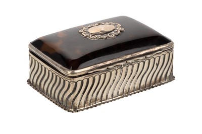 Lot 1113 - VICTORIAN SILVER AND TORTOISESHELL TABLE SNUFF BOX
