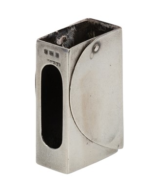 Lot 1146 - GEORGE V SILVER MATCHBOOK HOLDER