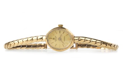 Lot 883 - MARVIN REVUE