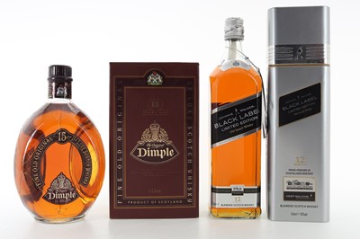 Lot 446 - JOHNNIE WALKER 12 YEAR OLD BLACK LABEL MCLAREN EDITION 1L AND DIMPLE 15 YEAR OLD 1L