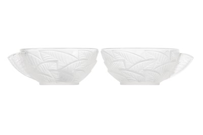 Lot 483 - RENE LALIQUE, PAIR OF ‘ORMEAUX’ MOULDED GLASS ICE CREAM CUPS