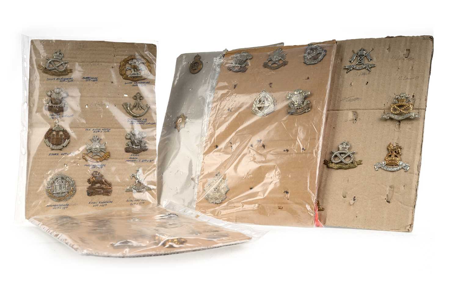 Lot 153 - COLLECTION OF MILITARY CAP BADGES