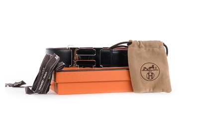 Lot 584 - LEATHER HERMES REVERSIBLE BELT