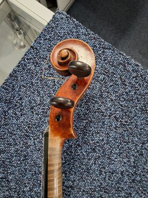 Lot 981 - FRENCH VIOLIN WITH BOW