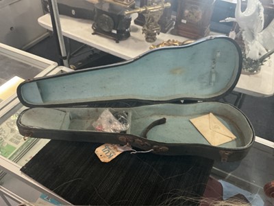 Lot 981 - FRENCH VIOLIN WITH BOW