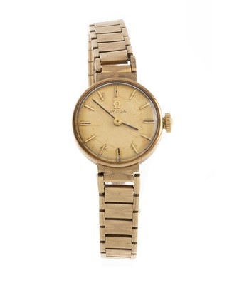 Lot 915 - OMEGA