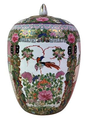 Lot 24 - COLLECTION OF CERAMICS