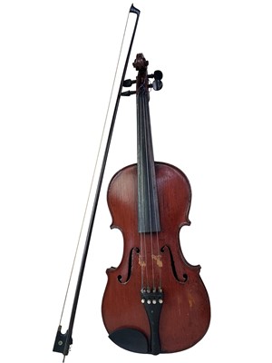 Lot 121 - EDWARDIAN VIOLIN