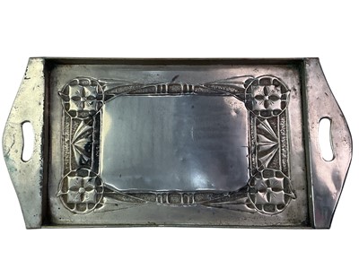 Lot 107 - GLASGOW SCHOOL ARTS & CRAFTS HAMMERED METAL SERVING TRAY