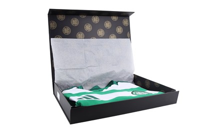 Lot 1703 - LUIS PALMA OF CELTIC F.C. MATCH WORN JERSEY