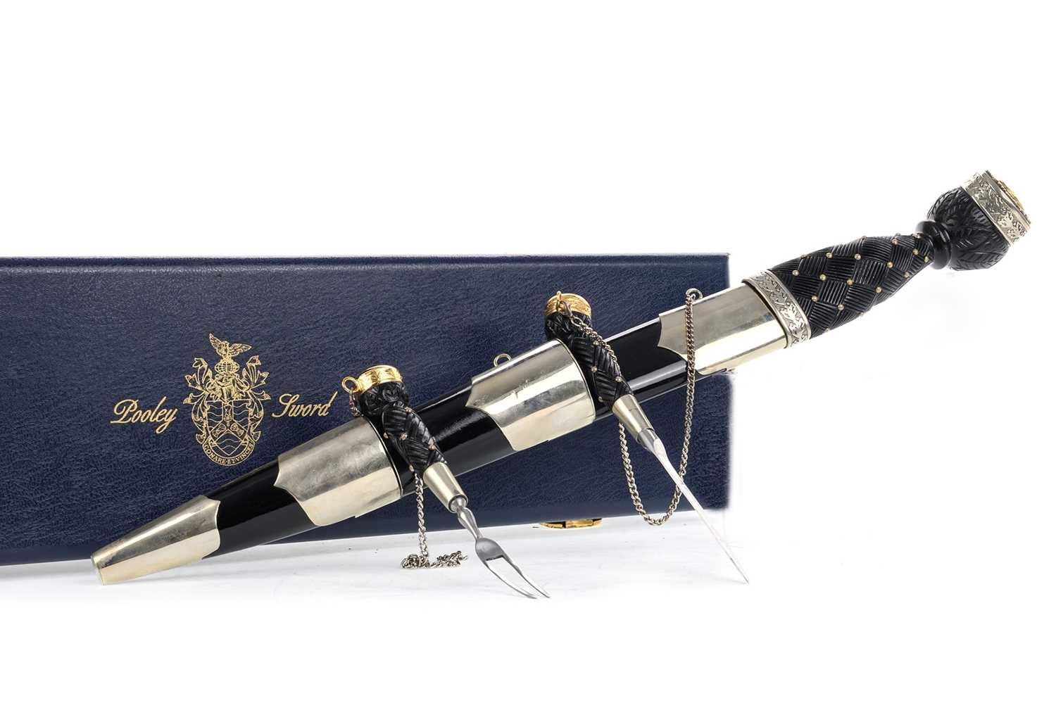 Lot 188 - MODERN SCOTTISH DIRK