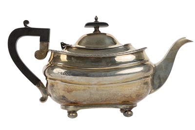 Lot 1170 - GEORGE V SILVER TEAPOT