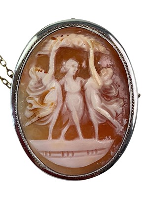 Lot 80 - GROUP OF SILVER AND OTHER COSTUME JEWELLERY