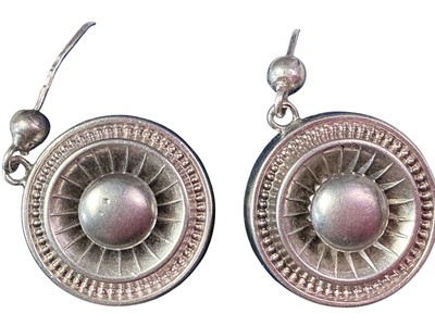 Lot 88 - PAIR OF EDWARDIAN SILVER DROP EARRINGS
