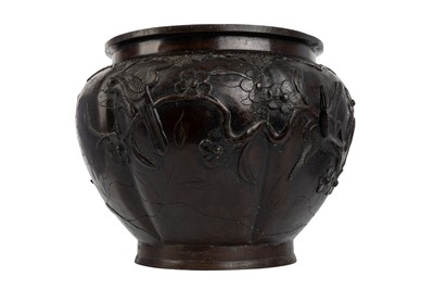 Lot 1610 - JAPANESE BRONZE PLANTER