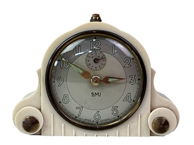 Lot 184 - FRENCH ART DECO MANTEL CLOCK