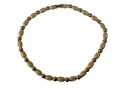 Lot 5 - COLLECTION OF COSTUME JEWELLERY AND WATCHES