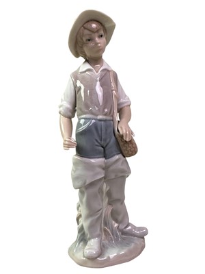 Lot 271 - GROUP OF LLADRO AND NAO FIGURES