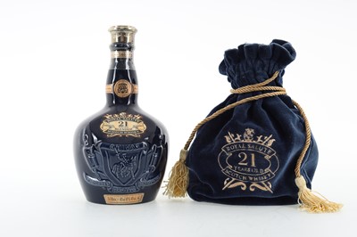 Lot 145 - CHIVAS ROYAL SALUTE 21 YEAR OLD SAPPHIRE DECANTER