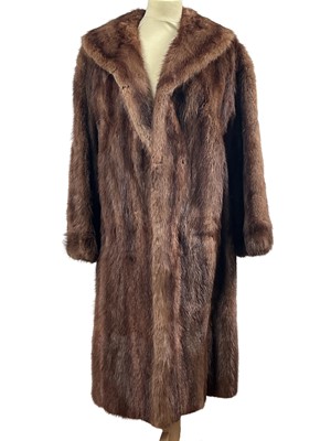 Lot 359 - VINTAGE FUR COAT