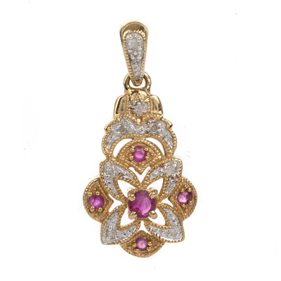 Lot 458 - RUBY AND DIAMOND PENDANT