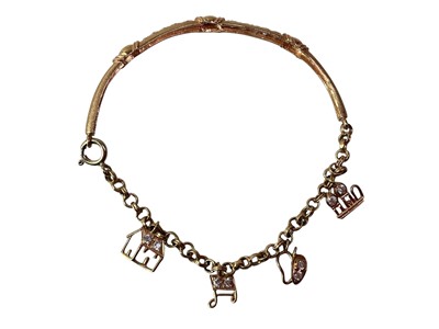 Lot 552 - THREE GOLD RINGS