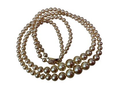 Lot 591 - COLLECTION OF COSTUME JEWELLERY