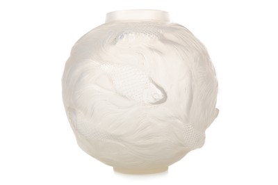Lot 645 - RENE LALIQUE GLASS VASE