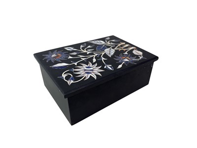 Lot 479 - ITALIAN PIETRA DURA MARBLE BOX