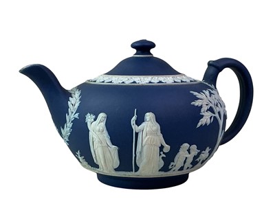 Lot 492 - WEDGWOOD JASPERWARE TABLE CANDLESTICK