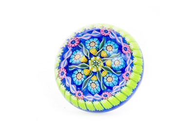 Lot 657 - PERTHSHIRE GLASS PAPERWEIGHT
