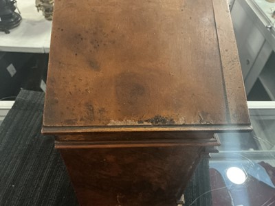 Lot 979 - TWO VICTORIAN MANTEL CLOCKS